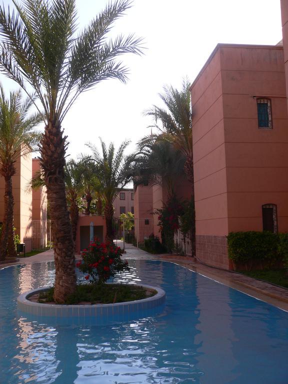 Al Qaria Assiyahia Marrakech Ennakhil Sud Villa Marrakesh Buitenkant foto