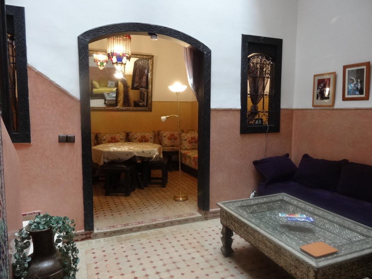 Al Qaria Assiyahia Marrakech Ennakhil Sud Villa Marrakesh Buitenkant foto